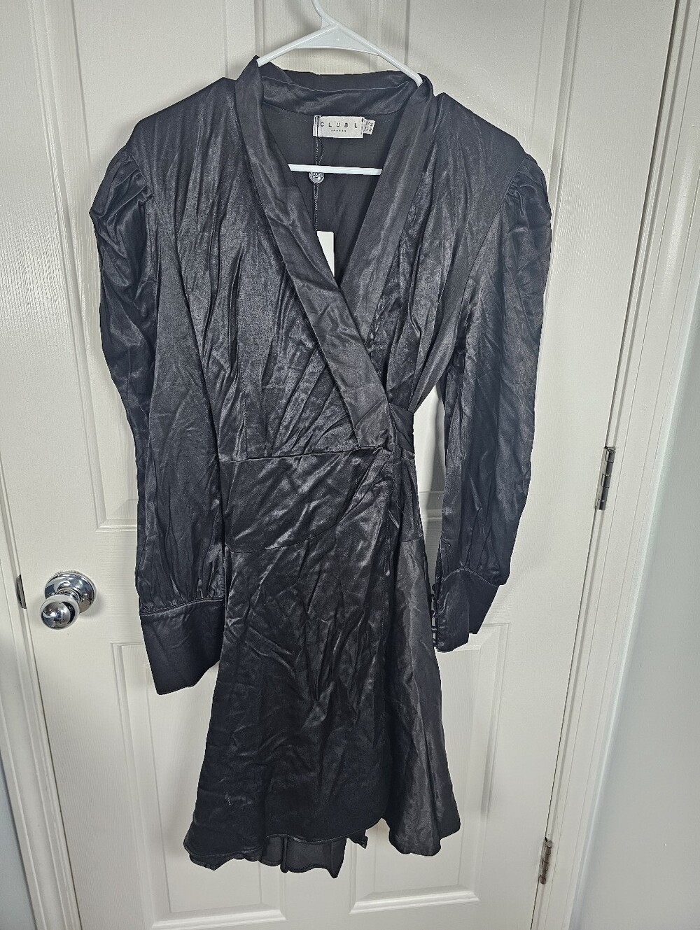Club London NWT Satin Black Wrap Dress Long Sleeve Size 14